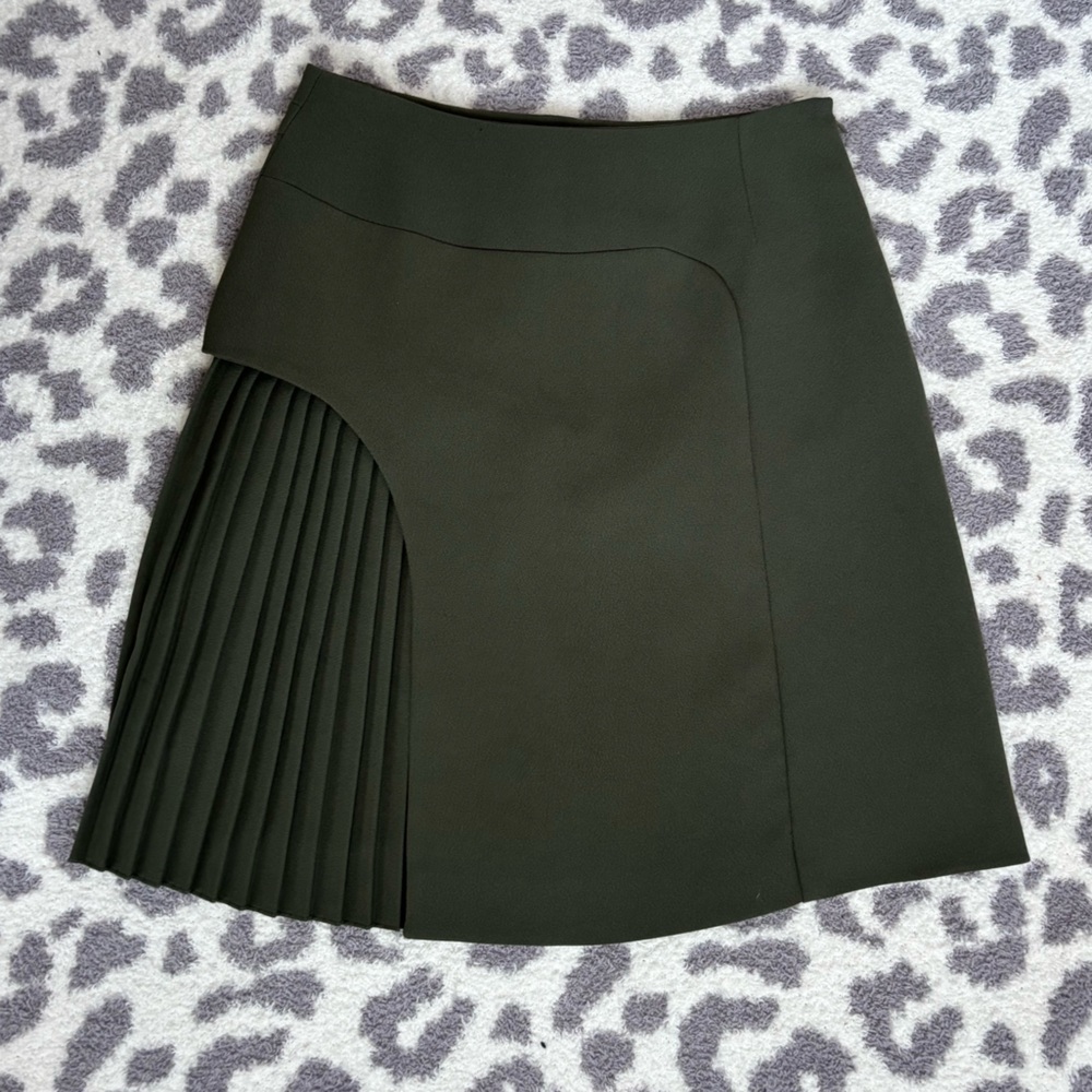 Karen Millen Dark Green Mini Skirt - Picture 3 of 8